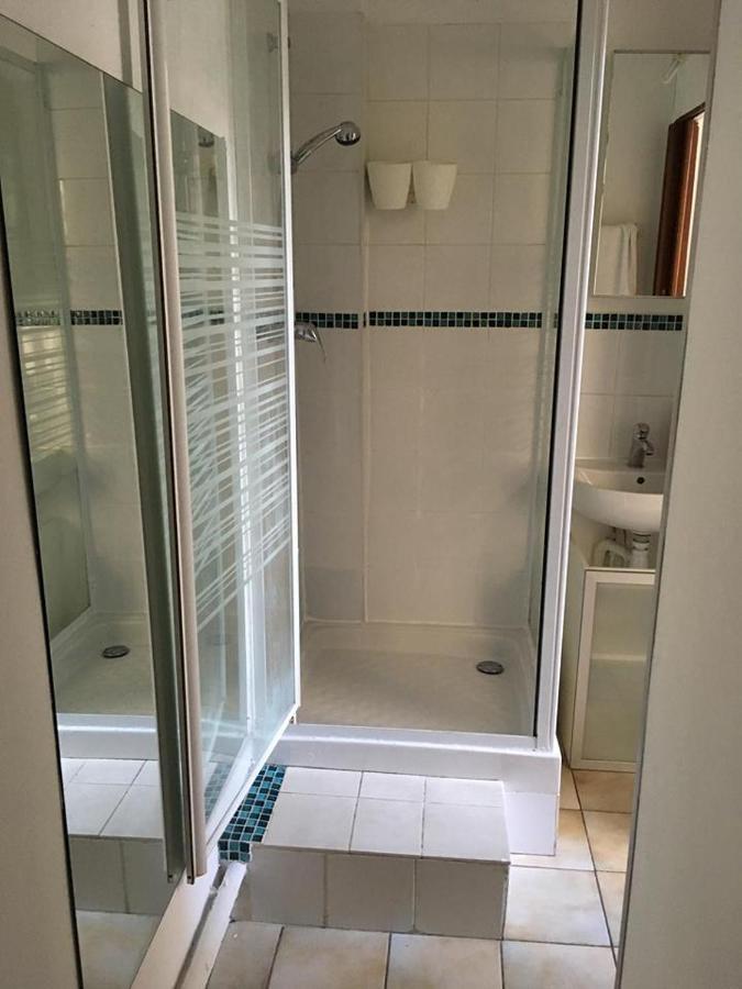 Cute And Quiet Appartment In Montmartre 파리 외부 사진